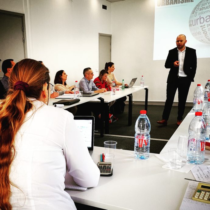 Le CFEI - Centre de Formation à  l'Expertise Immobilière : Leader francophone de la formation aux méthodes d'évaluation des biens immobiliers, résidentiels et professionnels